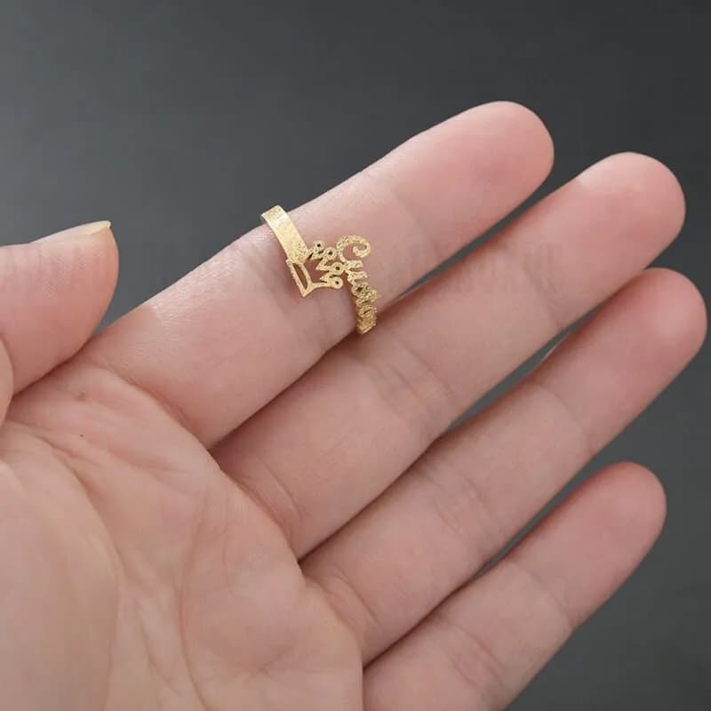 Bague prénom avec couronne givrée