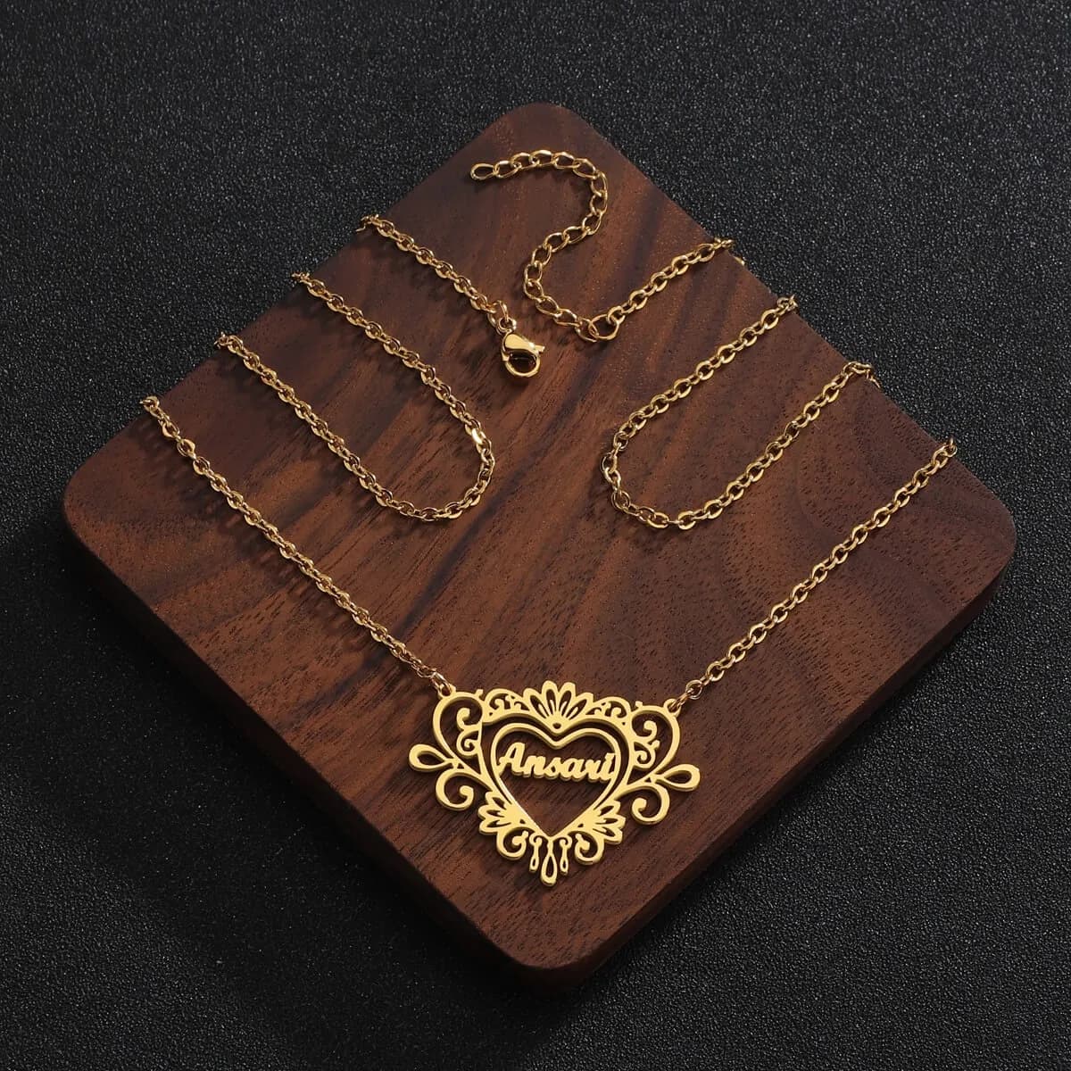 Collier prénom cœur élégant