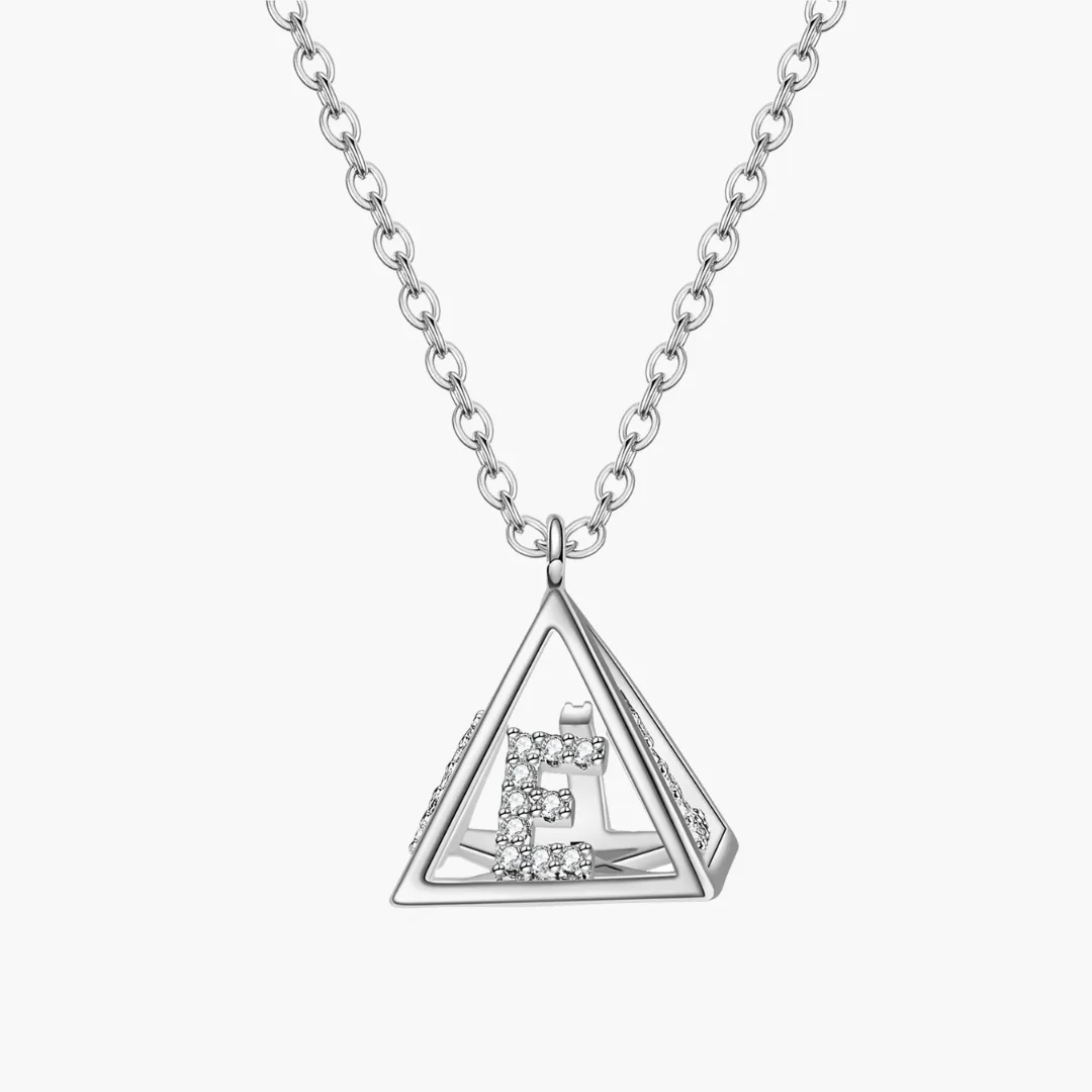 Pendentif Pyramide Strass – 4 Initiales